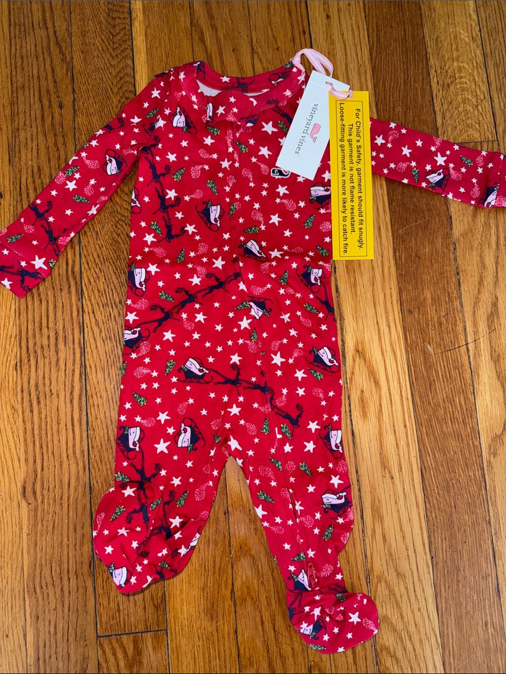 NWT Vineyard Vines Red Holiday Christmas stars print footie 0-3 months